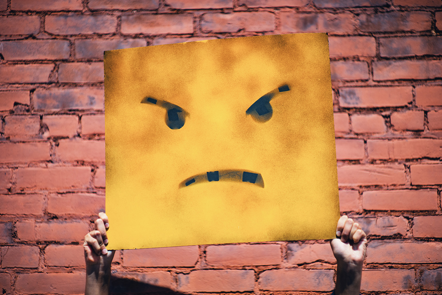 Gniew – sprawiedliwe oburzenie czy samolubny odwet?