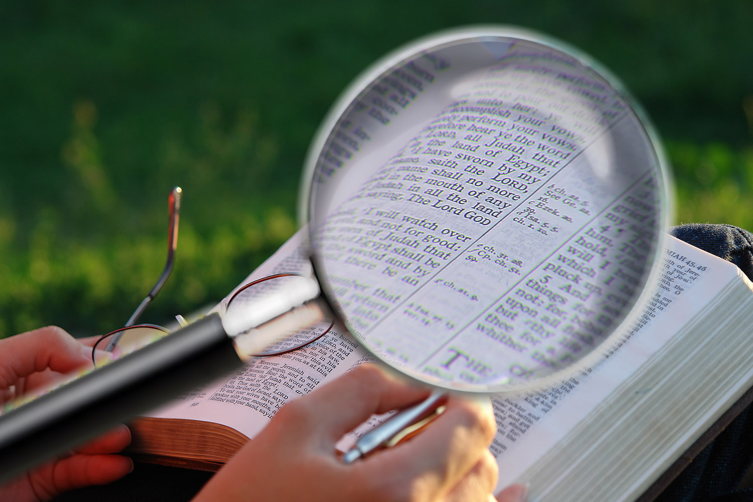 Biblical Keywords: Comparing Definitions